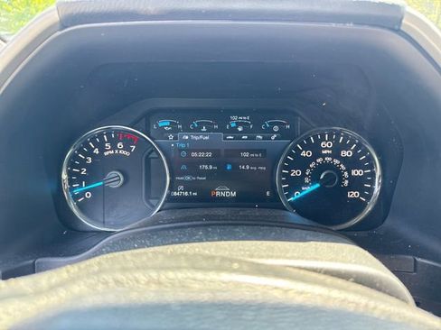 Used 2019 Ford F150 Lariat w/ Equipment Group 502A Luxury AWD/4WD image 26