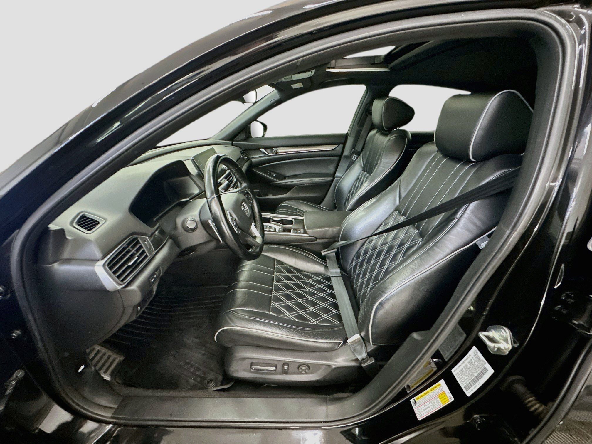 Used 2020 Honda Accord Sport image 13
