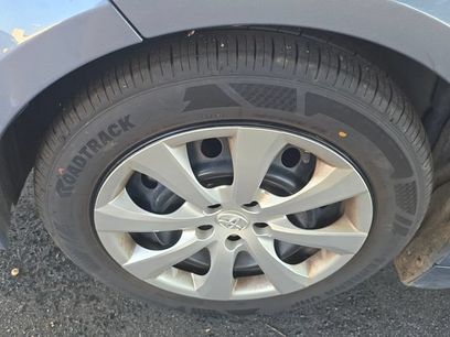 Used 2020 Toyota Corolla LE