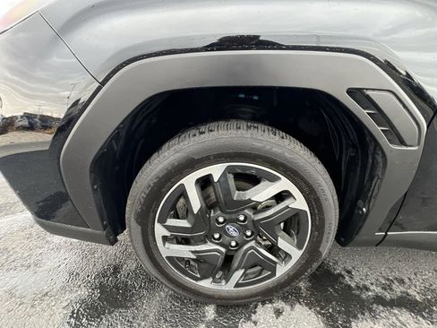 Certified 2025 Subaru Forester Limited image 34