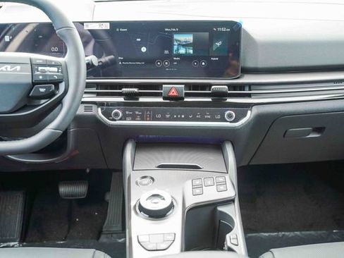 New 2026 Kia Sportage SX Prestige AWD/4WD image 6