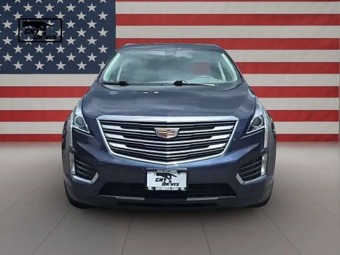 Used 2019 Cadillac XT5 Luxury AWD/4WD image 2