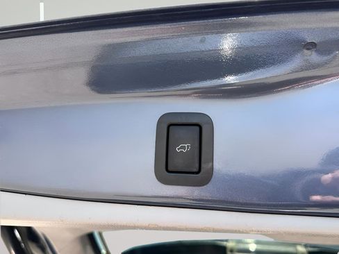 Used 2015 Toyota Highlander Limited Platinum AWD/4WD image 42