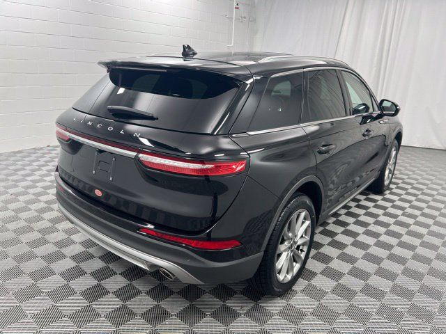 Used 2022 Lincoln Corsair AWD w/ Premium Package image 5