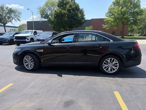 Used 2015 Ford Taurus Limited FWD image 8
