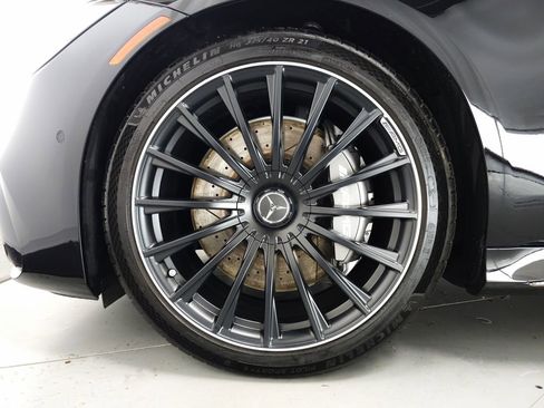 Used 2025 Mercedes-Benz S 63 AMG S image 38