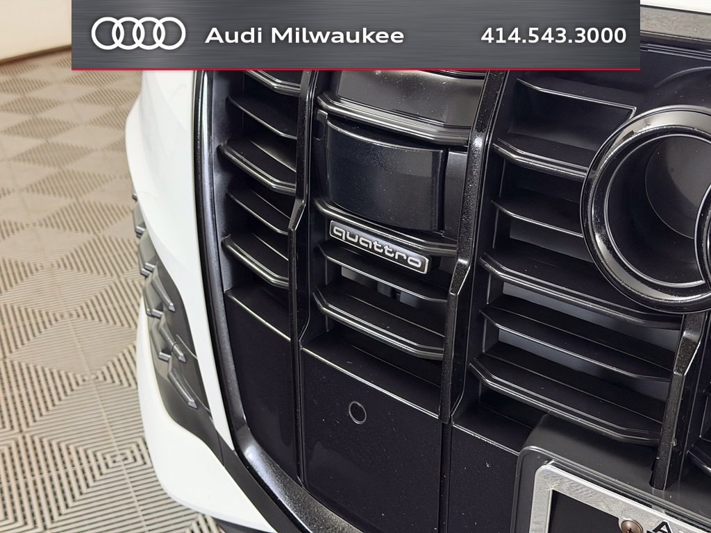 Used 2023 Audi Q7 3.0T Premium Plus AWD/4WD image 16