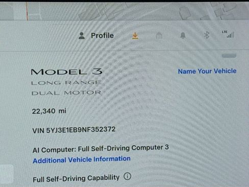Used 2022 Tesla Model 3 Long Range AWD/4WD image 18