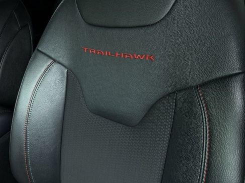 Used 2023 Jeep Compass Trailhawk AWD/4WD image 23