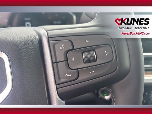 New 2025 GMC Sierra 2500 SLE image 26