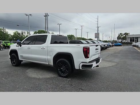 Used 2024 GMC Sierra 1500 Elevation w/ LPO, Elevation Black Package AWD/4WD image 33
