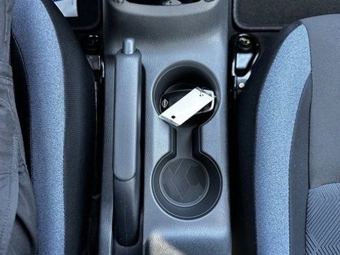 New 2025 Nissan Versa SV w/ Trunk Package image 20