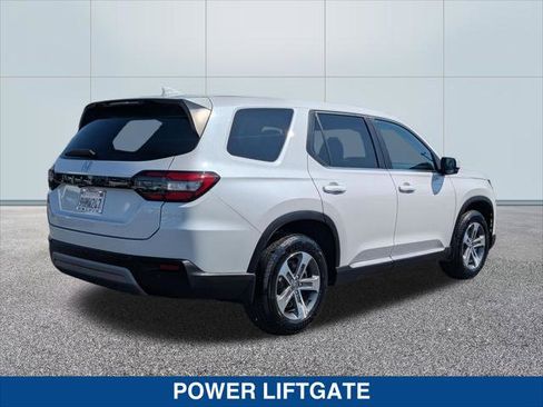 Used 2023 Honda Pilot EX-L image 5