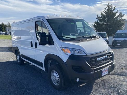 New 2026 RAM ProMaster 2500 w/ Convenience Group image 2