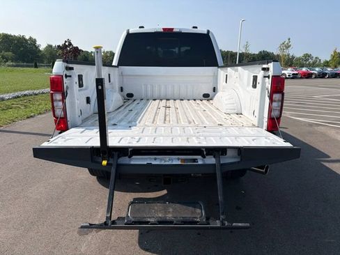 Used 2020 Ford F350 Lariat w/ Chrome Package AWD/4WD image 13