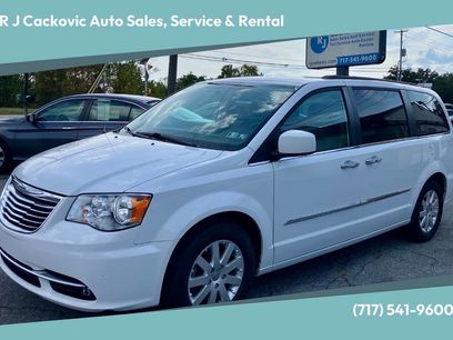 Used 2015 Chrysler Town & Country Touring w/ Driver Convenience Group