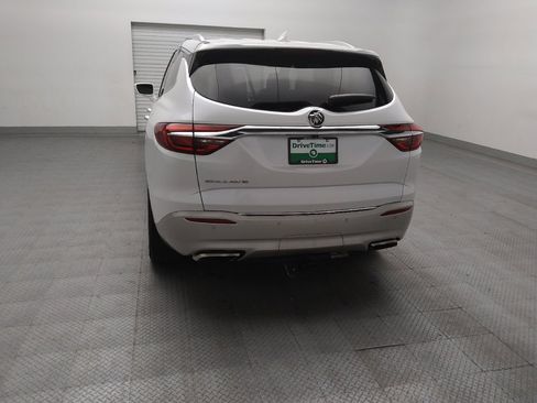 Used 2020 Buick Enclave Premium w/ Sun and Sites Package FWD image 6