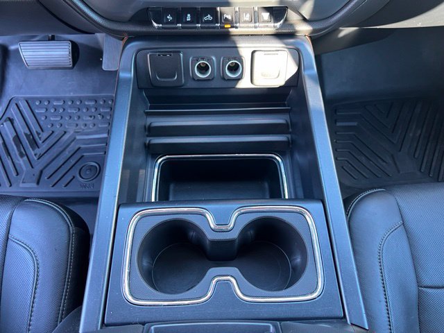 Used 2017 Chevrolet Silverado 2500 LTZ w/ Duramax Plus Package AWD/4WD image 25