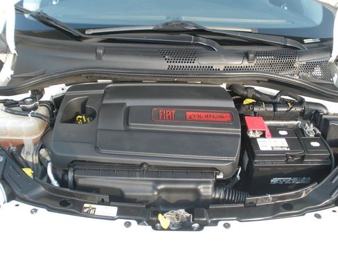 Used 2015 FIAT 500 Pop FWD image 14