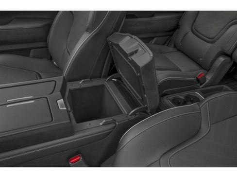 New 2026 INFINITI QX80 Luxe w/ Cargo Package AWD/4WD image 16