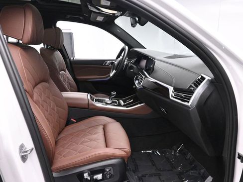 Used 2023 BMW X5 xDrive40i image 21