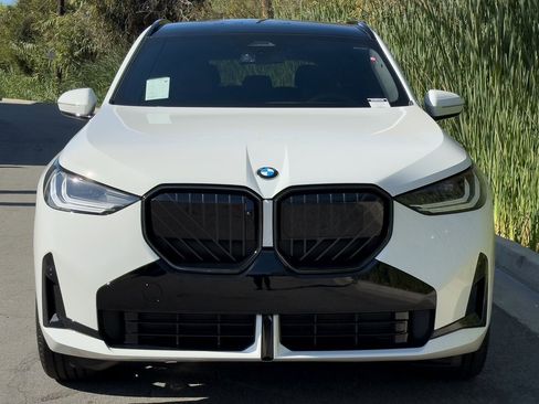 New 2026 BMW X3 xDrive30 w/ Premium Package image 2