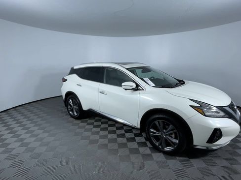 Used 2020 Nissan Murano Platinum AWD/4WD image 2