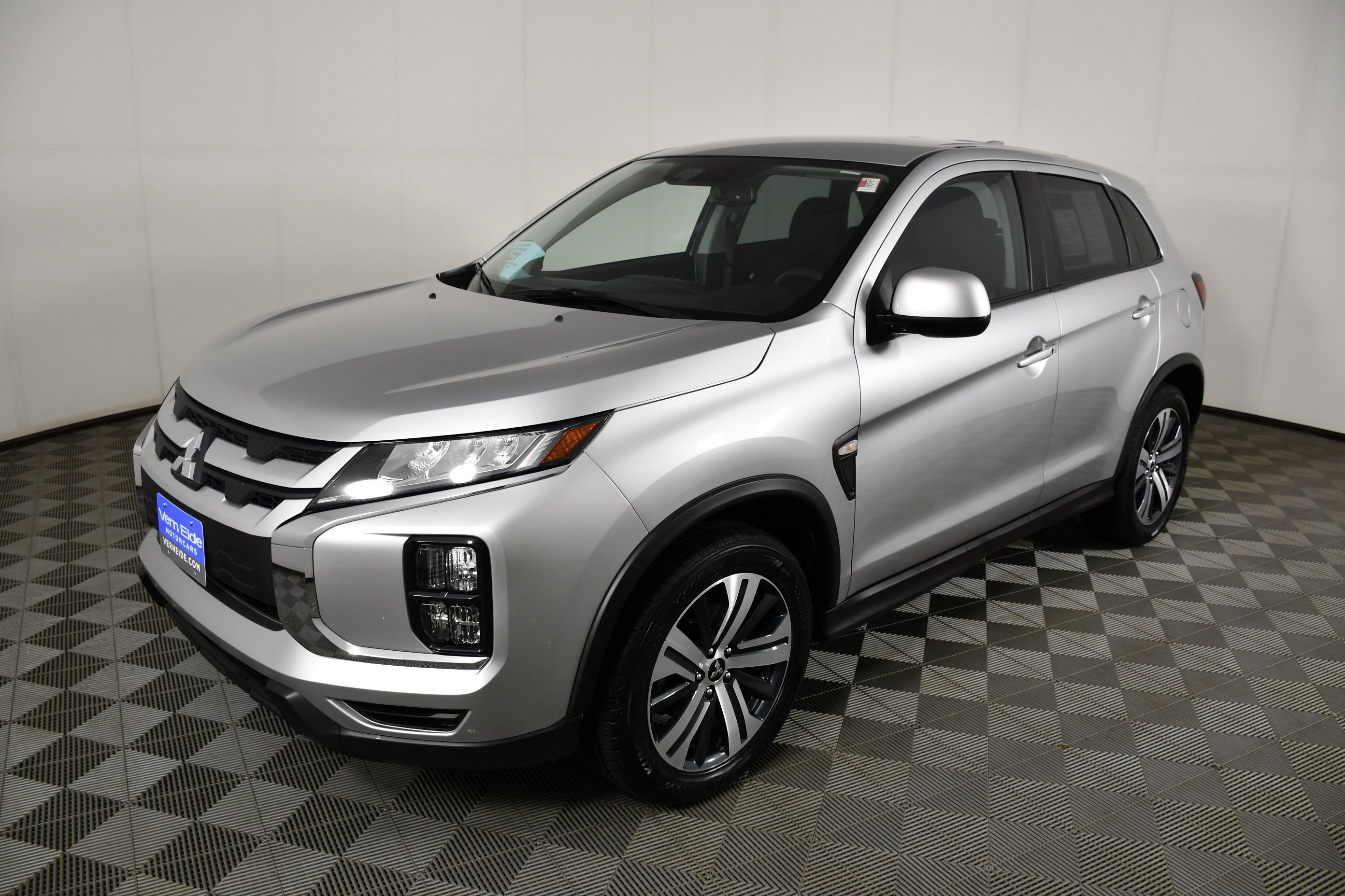 Used 2024 Mitsubishi Outlander Sport ES AWD/4WD image 10