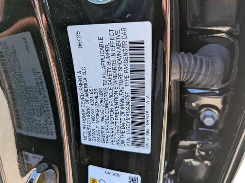 Used 2025 Honda Accord SE image 39
