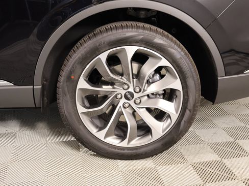 New 2026 Lincoln Aviator AWD image 20