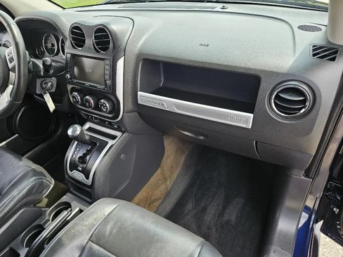 Used 2017 Jeep Compass High Altitude AWD/4WD image 15