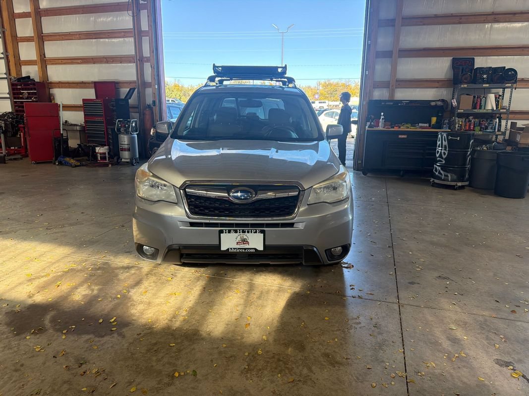 Used 2014 Subaru Forester 2.5i Limited w/ Popular Package #2 AWD/4WD image 5