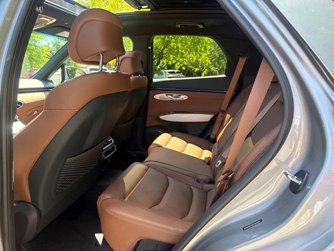 New 2026 Genesis GV70 2.5T Advanced AWD/4WD image 24