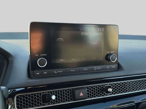 Used 2025 Honda Civic Sport image 26