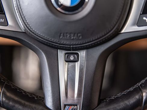 Used 2023 BMW 330i xDrive Sedan w/ M Sport Package AWD/4WD image 27