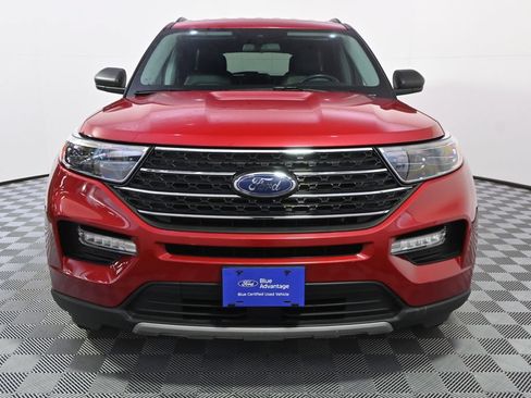 Used 2023 Ford Explorer XLT w/ Equipment Group 202A AWD/4WD image 10