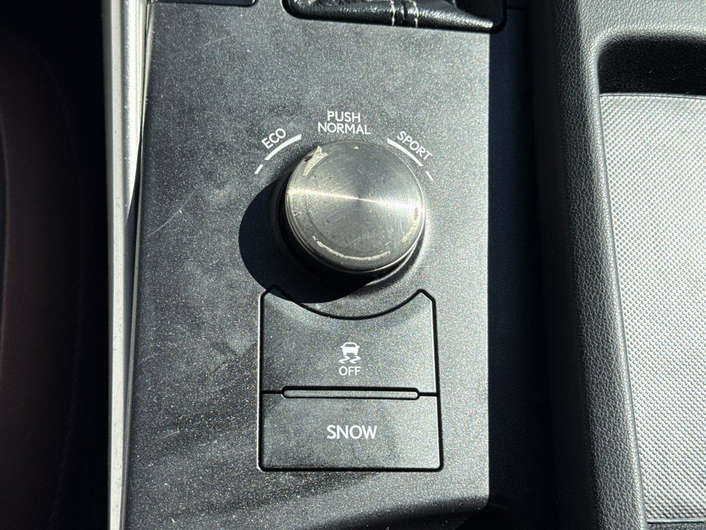 Used 2017 Lexus IS 200t RWD image 50