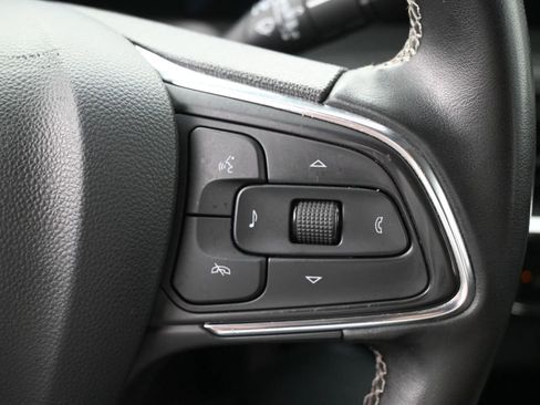Used 2024 Buick Encore GX Preferred FWD image 17