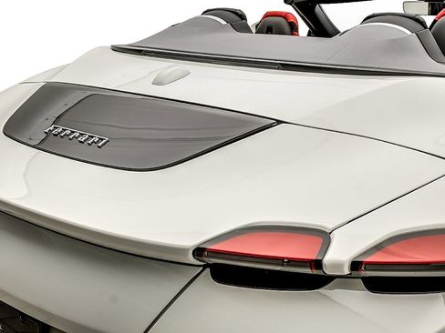 Certified 2025 Ferrari Roma Spider image 29