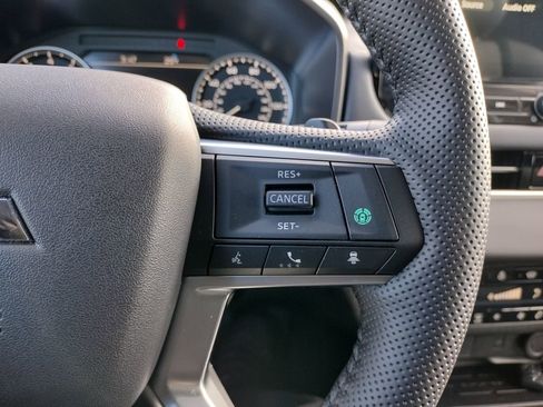 New 2026 Mitsubishi Outlander SE image 29