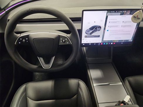 Used 2025 Tesla Model 3 Long Range RWD image 11