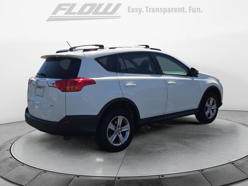 Used 2015 Toyota RAV4 XLE image 9