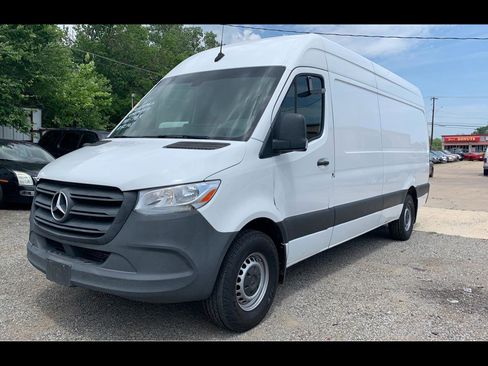 Used 2021 Mercedes-Benz Sprinter 2500 image 1