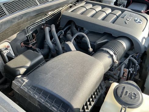 Used 2014 Toyota Tundra SR image 39