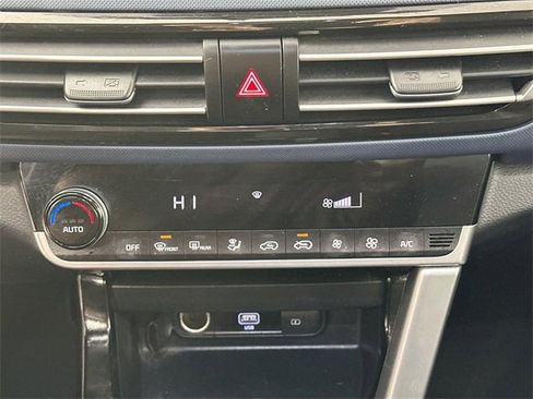 Used 2022 Kia Seltos Nightfall Edition image 14