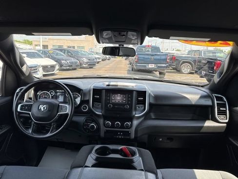 Used 2023 RAM 1500 Big Horn AWD/4WD image 25