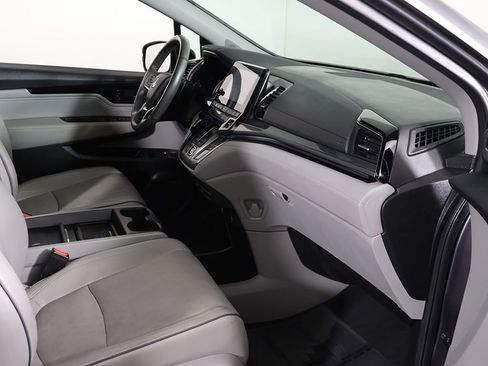Used 2023 Honda Odyssey Elite image 26