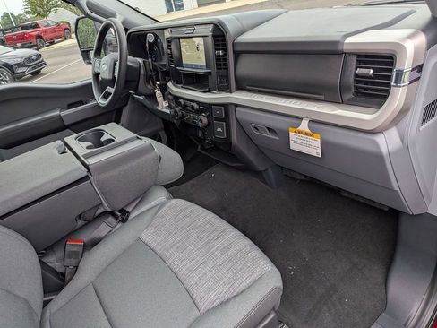 New 2026 Ford F350 XLT w/ FX4 Off-Road Package AWD/4WD image 21