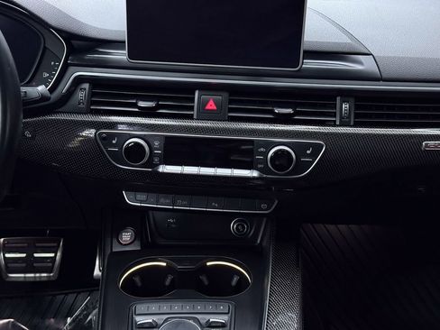 Used 2019 Audi S5 Premium Plus w/ Premium Plus image 24