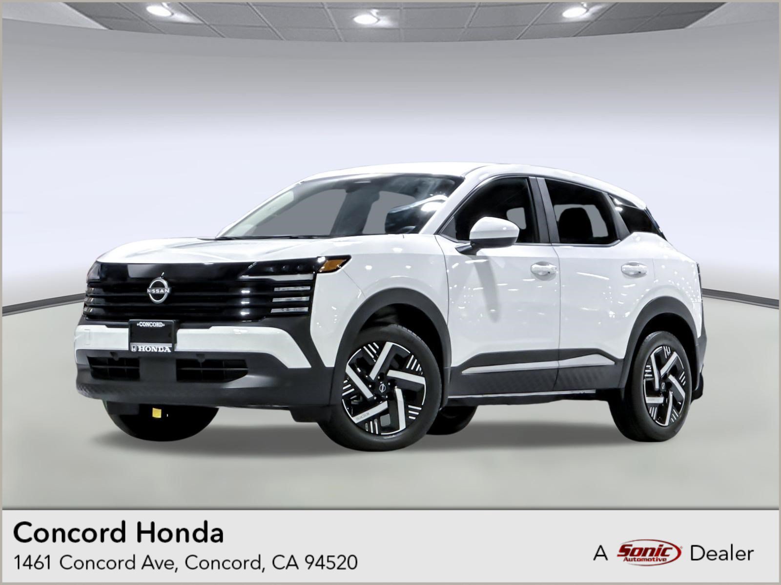Used 2025 Nissan Kicks SV FWD image 1
